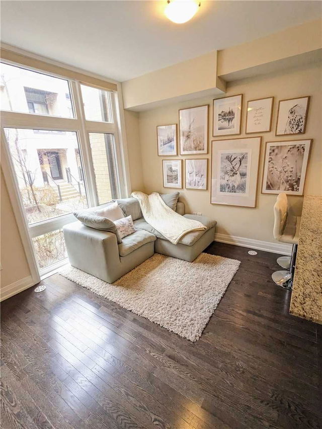 15 - 11 Eldora Avenue