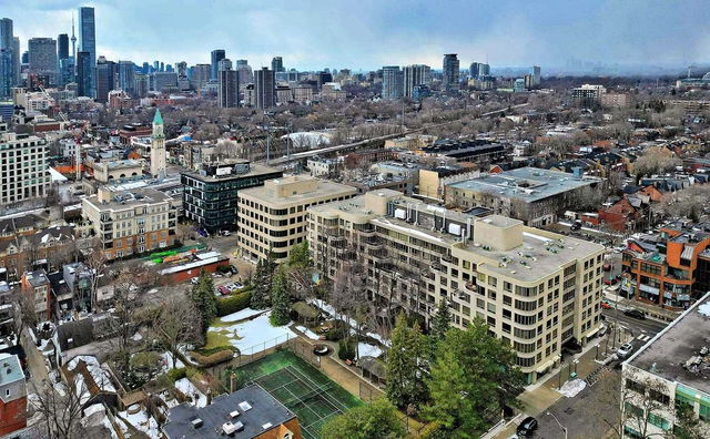 403 - 1177 Yonge Street