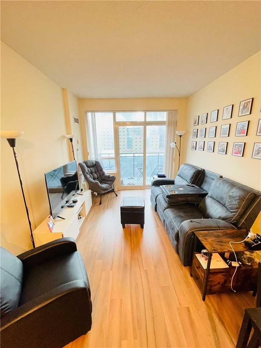 Condo leased at 907-28 Linden Street, Toronto, North St. James Town, M4Y 0A4 - MLS: C5977937