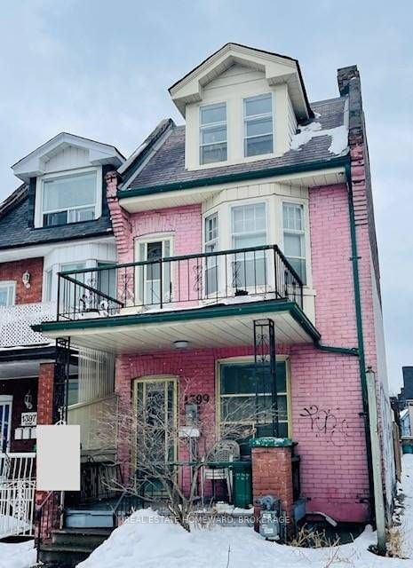 1399 Dundas Street