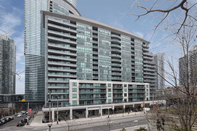 1718 - 25 Lower Simcoe Street
