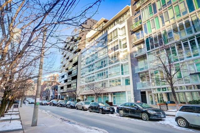 307 - 32 Stewart Street
