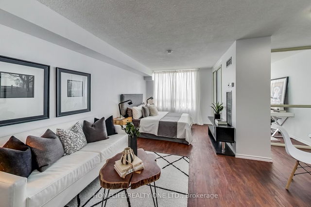 504 - 117 Gerrard Street