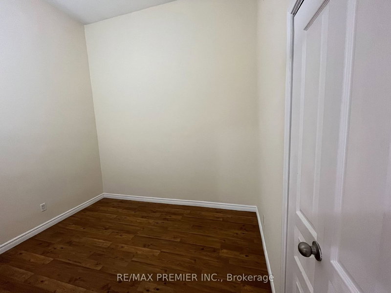 1 - 963 Eglinton Ave W, Toronto, M9V 1G2 | Image 3