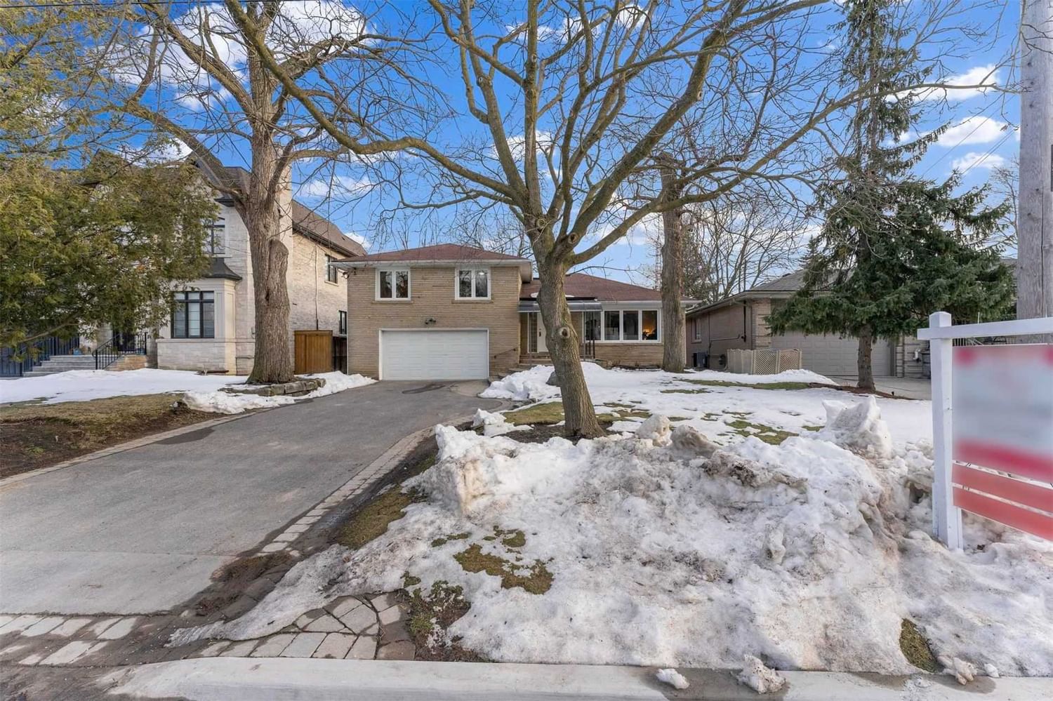 Detached House sold at 329 Betty Ann Drive, Toronto, Willowdale West, M2R 1B4 - MLS: C5981371