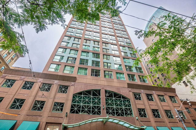 2214 - 7 King Street