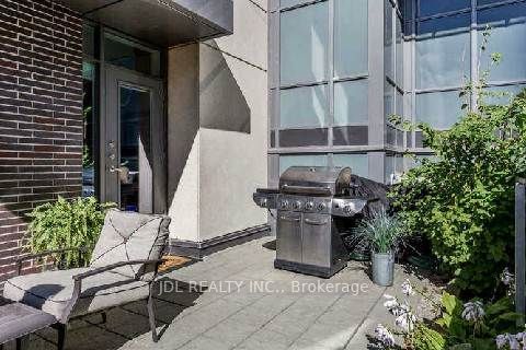 Th8 - 31 Brunel Crt N, Toronto, M5V 3Y3 | Image 2