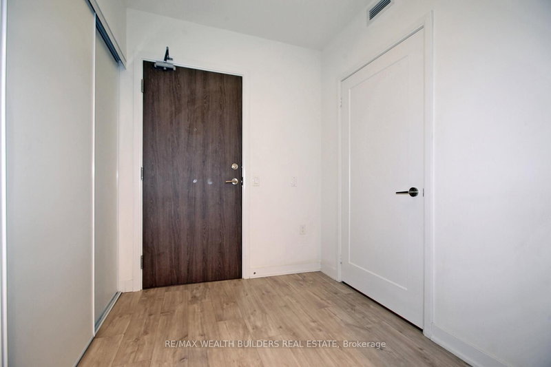 Room1