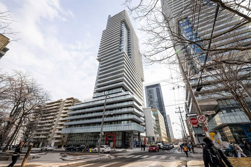 608 - 185 Roehampton Ave, Toronto, M4P 0C6 | Image 2