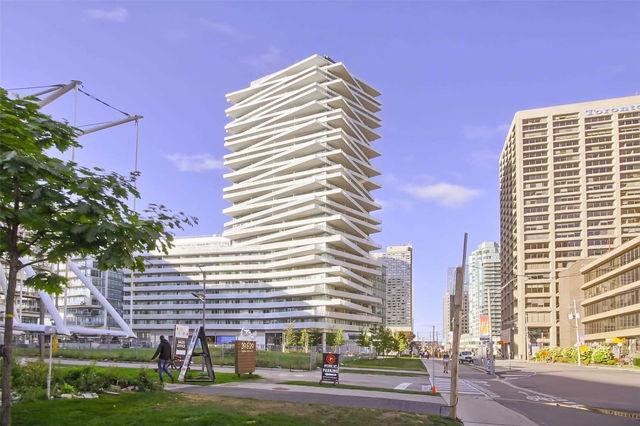 #2110 - 15 Queens Quay