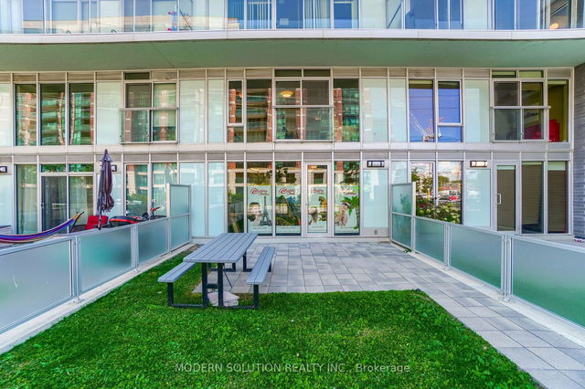 E109 - 555 Wilson Avenue