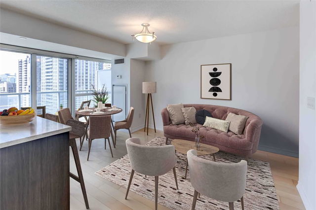1911 - 386 Yonge Street