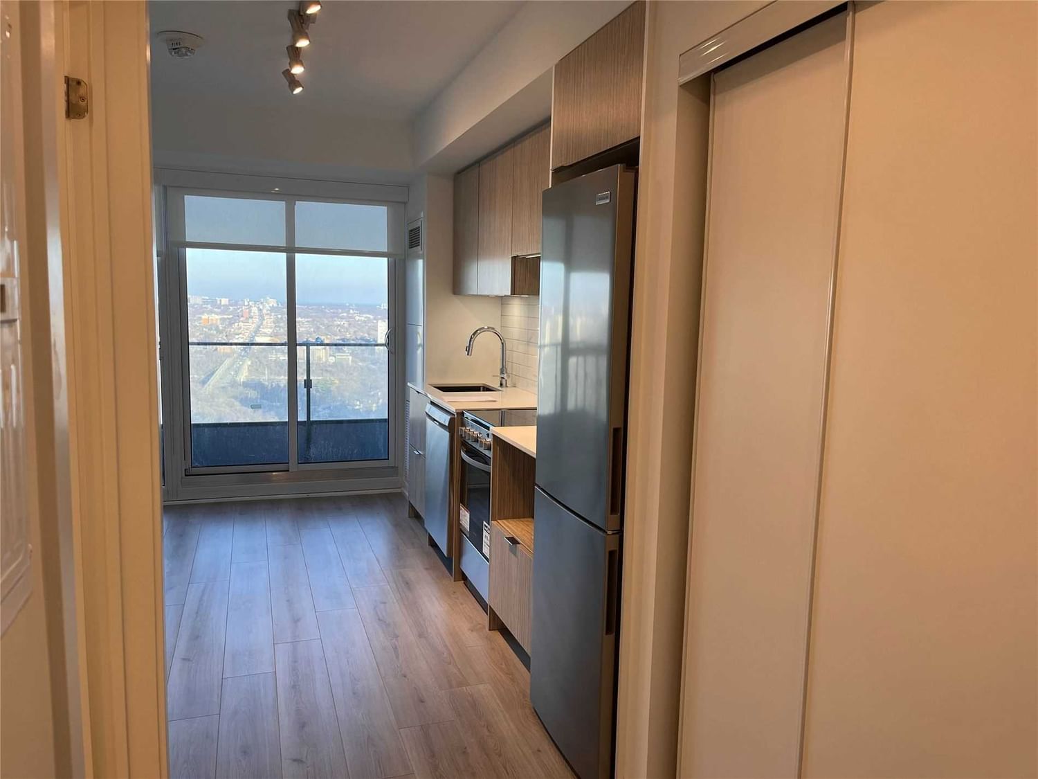 Condo leased at 3408-395 Bloor Street, Toronto, North St. James Town, M4W 1H7 - MLS: C5983587