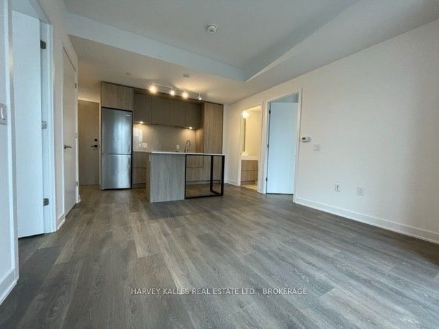 1304 - 130 River Street
