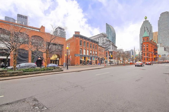 #605 - 71 Front Street