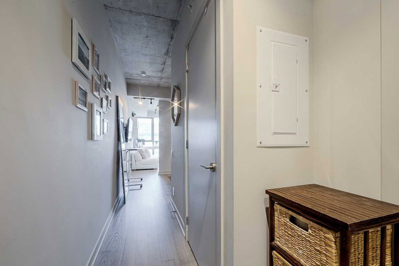 804 - 39 Brant St, Toronto, M5V 0M8 | Image 3
