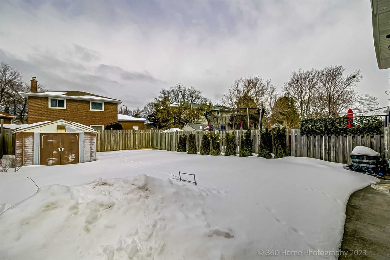 Listing Image 23
