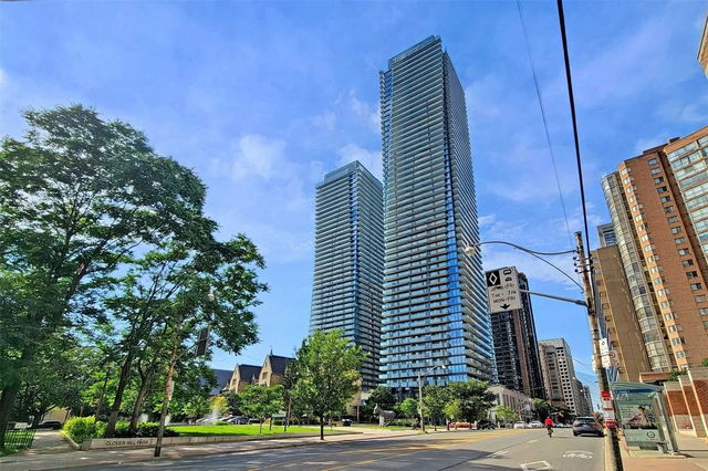 2103 - 1080 Bay Street
