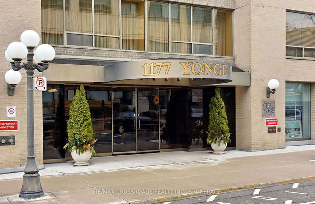 403 - 1177 Yonge Street