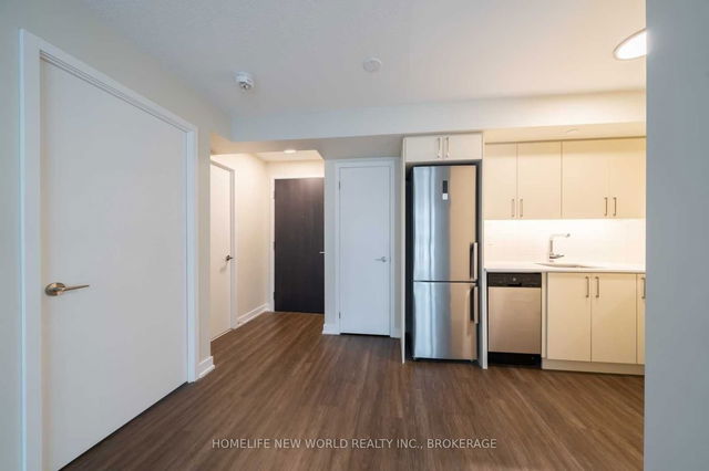 215 - 38 Monte Kwinter Court