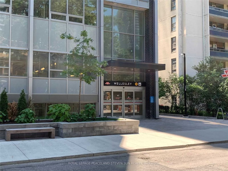 904 - 17 Dundonald St, Toronto, M4Y 1K3 | Image 3