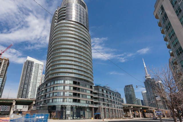 3007 - 38 Dan Leckie Way