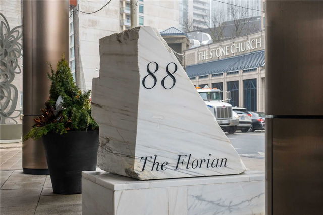 1002 - 88 Davenport Road