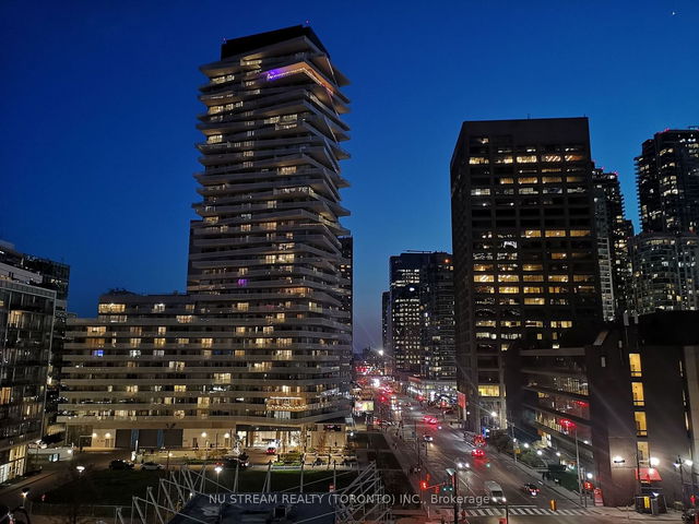 741 - 39 Queens Quay