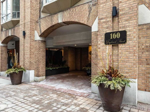 602 - 160 Frederick Street