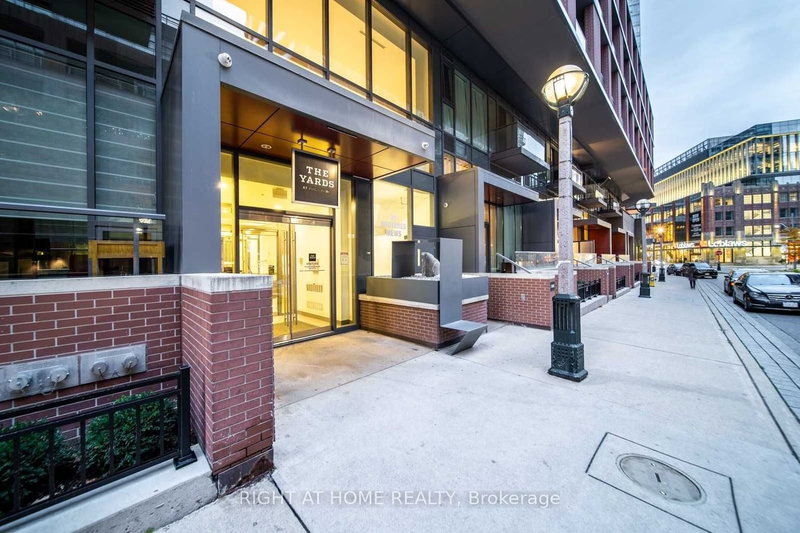 327 - 20 Bruyeres Mews, Toronto, M5V 0G8 | Image 2