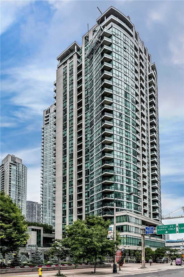 Ph4002 - 16 Yonge Street