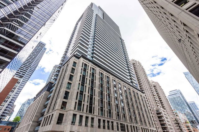 401 - 955 Bay Street