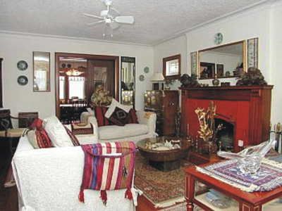 184 Lawrence Ave E, Toronto, M4N1T1 | Image 2