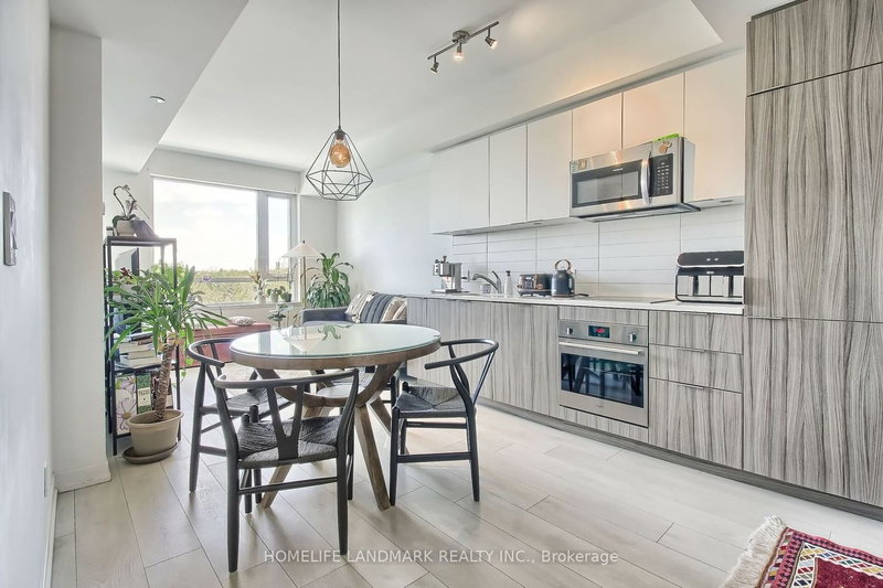 607 - 223 St Clair Ave W, Toronto, M4V 1R3 | Image 3