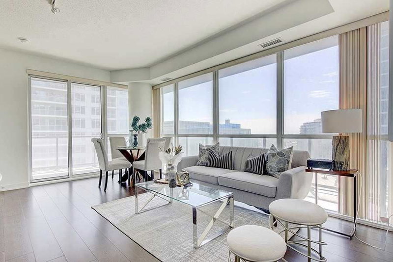 1111 - 20 Bruyeres Mews, Toronto, M5V 0G8 | Image 2