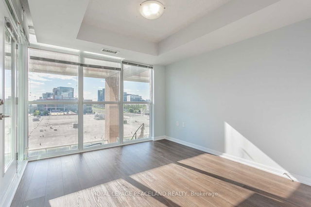 512 - 125 Western Battery Road