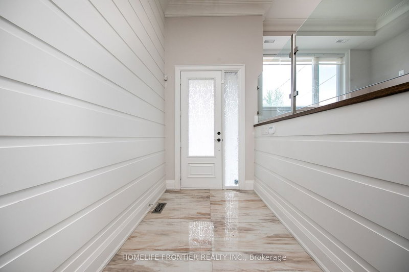 82 Cameron Ave, Toronto, M2N 1E2 | Image 2