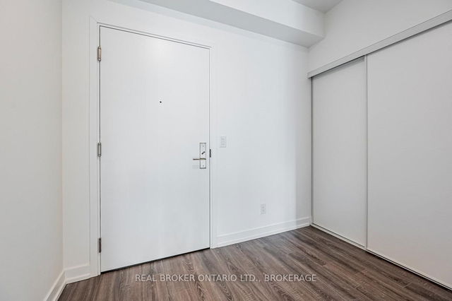 1407 - 20 Edward Street