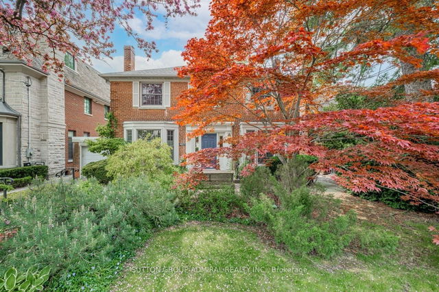 427 Lytton Boulevard