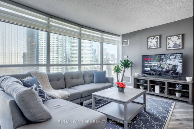 2503 - 18 Yonge Street