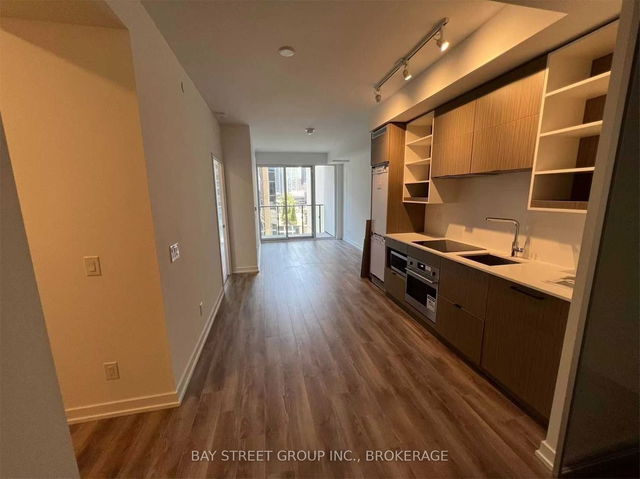 1109 - 20 Edward Street
