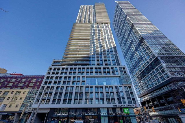 1211 - 251 Jarvis Street