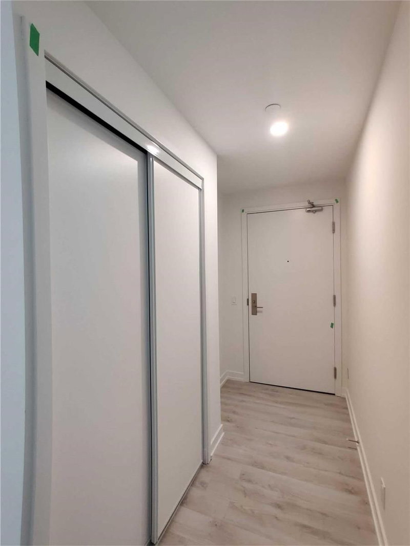 1603 - 33 Helendale Ave, Toronto, M4R 1C5 | Image 2