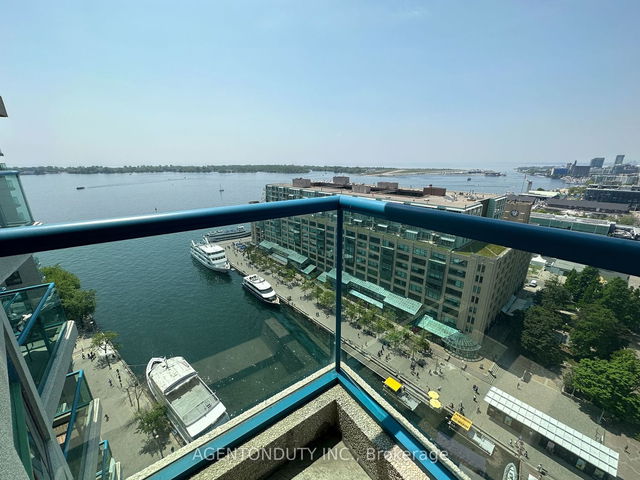 2211 - 77 Harbour Square