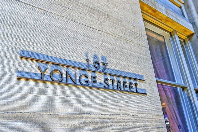 1409 - 197 Yonge Street