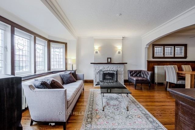 Listing Image 3