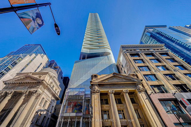 3605 - 197 Yonge Street