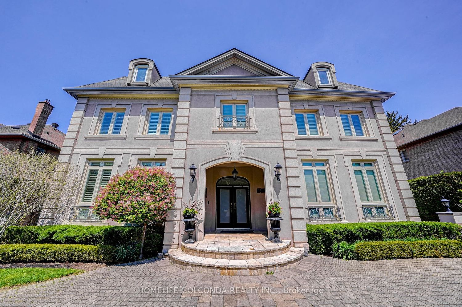 Listing Image 3