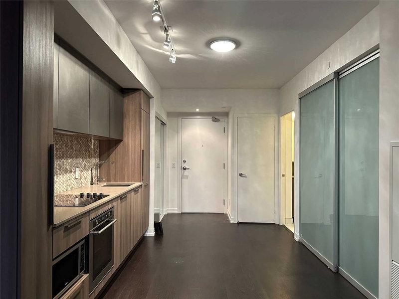 1908 - 85 Wood St, Toronto, M4Y 0E8 | Image 2