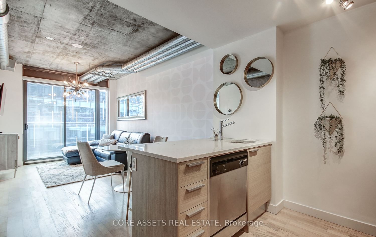 Condo leased at 609-138 Princess Street, Toronto, Waterfront Communities C8, M5A 0B1 - MLS: C6012524